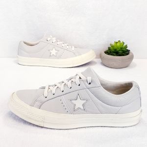 CONVERSE ALL STAR CHUCK TYLOR LEATHER SNEAKERS